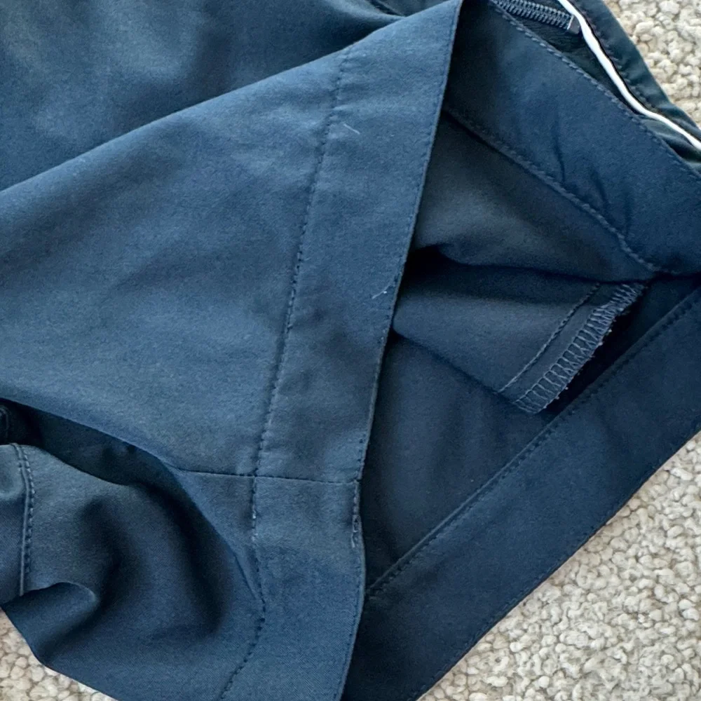 Nike dark shorts age
